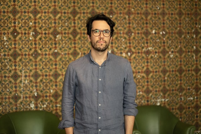 Marcelo Armesto inaugura exposição na Biblioteca Pública