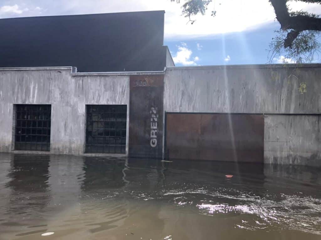 Grezz segue alagado e sem previsão de abertura