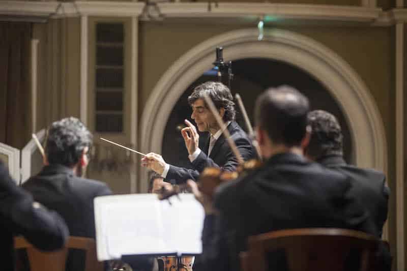 Orquestra de Câmara da Ulbra realiza concerto solidário na Comunidade São Lucas