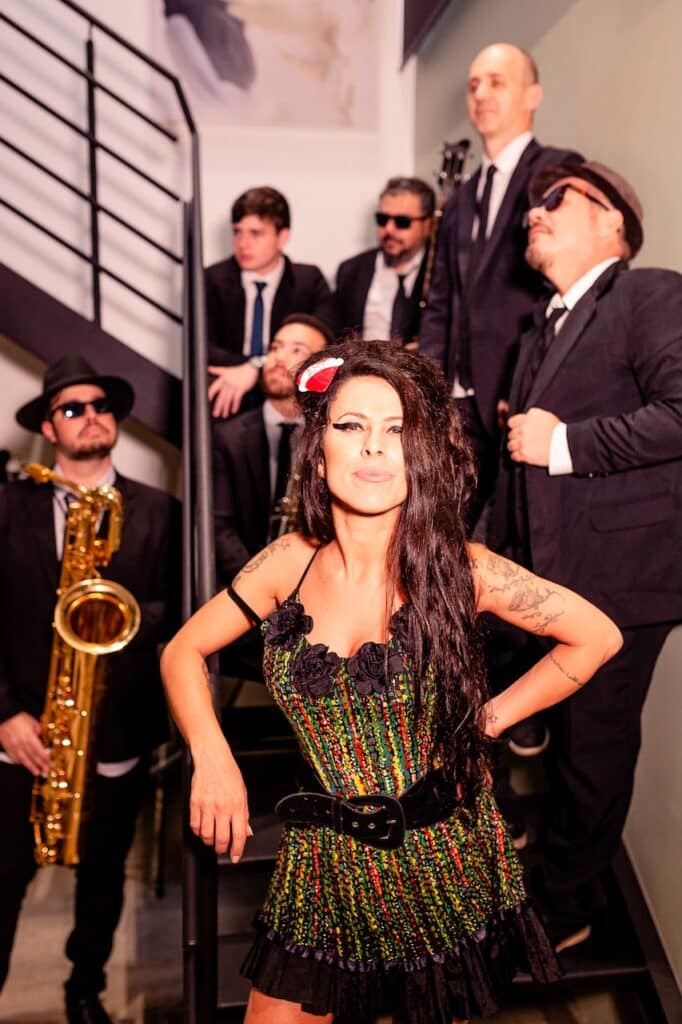 Noite dedicada a Amy Winehouse, com Kelly Carvalho, da Mr. Soul, no Grezz