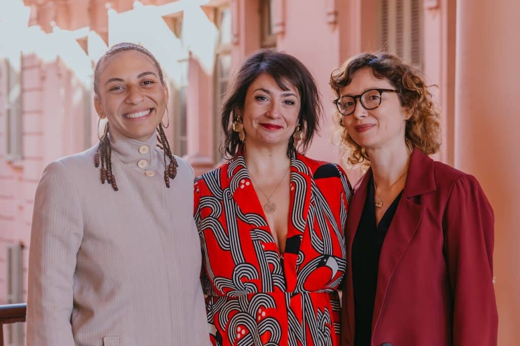 Projeto “A Voz e a Vez Delas” está com convocatórias abertas para shows de abertura e oficinas